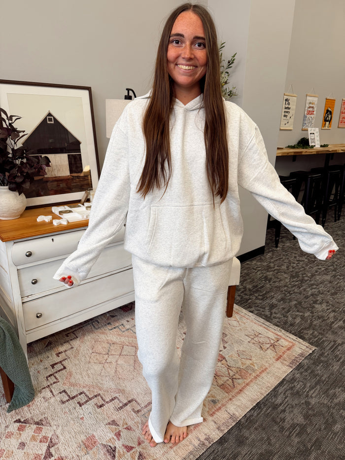 Heather White / Hoodie + Flare / S