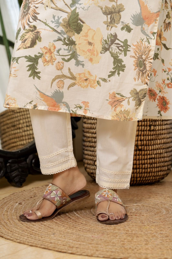Cream Floral Crushed Dupatta Set