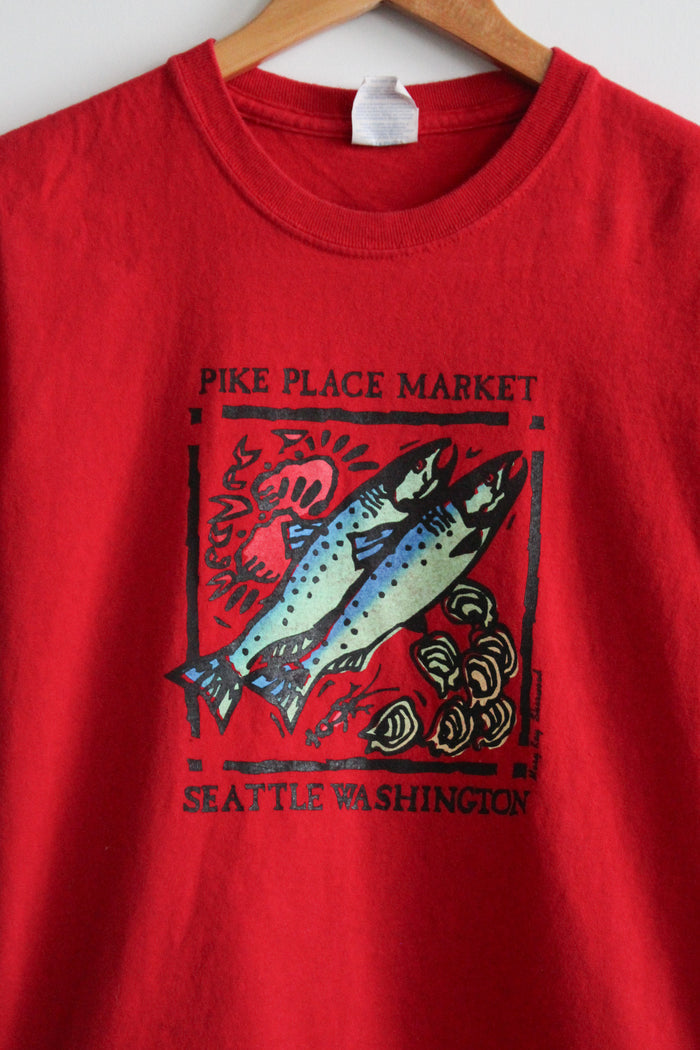 pike place graphic tee