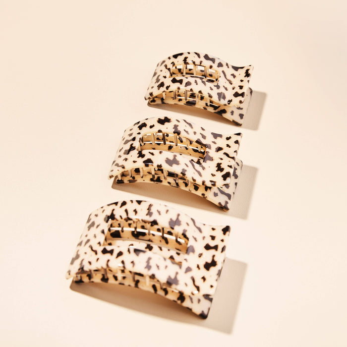 TELETIES Blonde Tortoise Flat Rectangle Hair Clip | Medium Lay-Back Claw