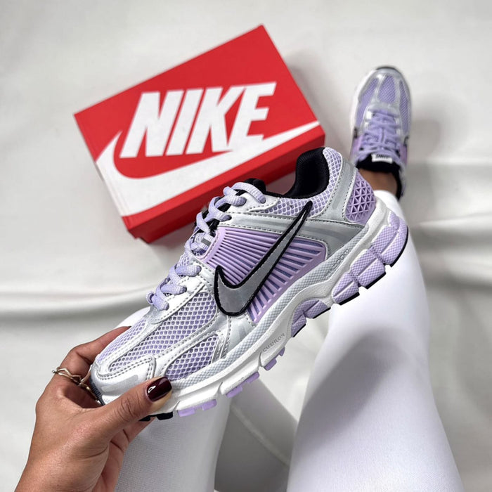 NIKE VOMERO 5 DAMA