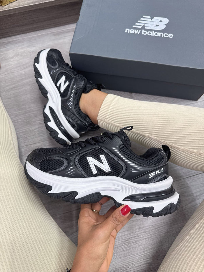 36 / NEGRO BLANCO