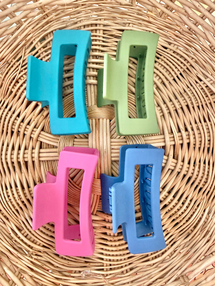 The Saylor Claw Clip