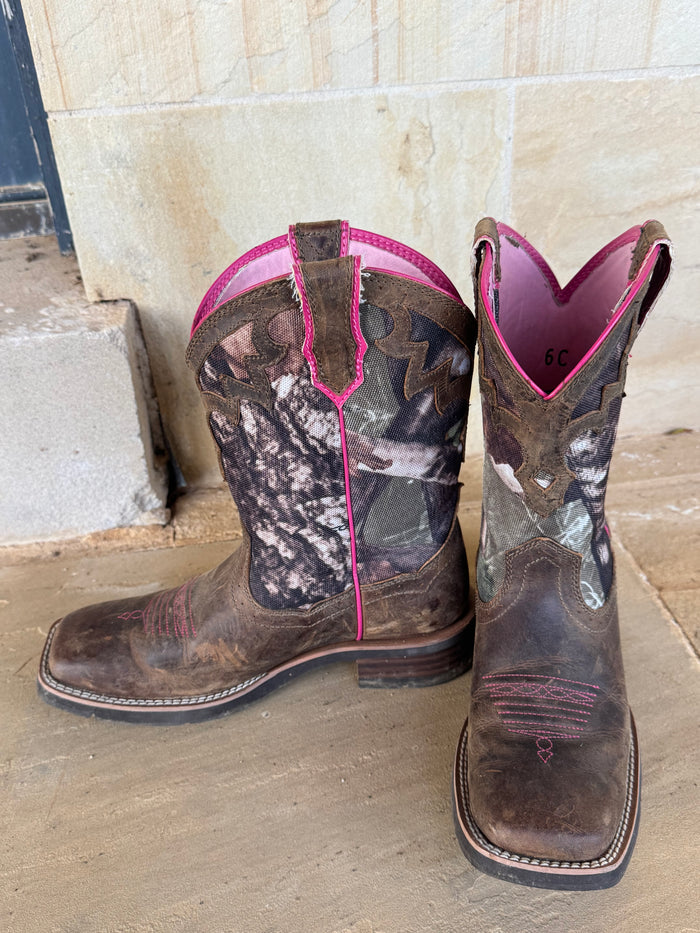 ARIAT PINK CAMO BOOTS 36.5
