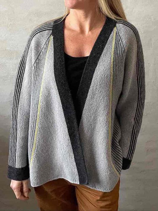 Ballerina jacket in 4 colors by Hanne Falkenberg, No 2 knitting kit
