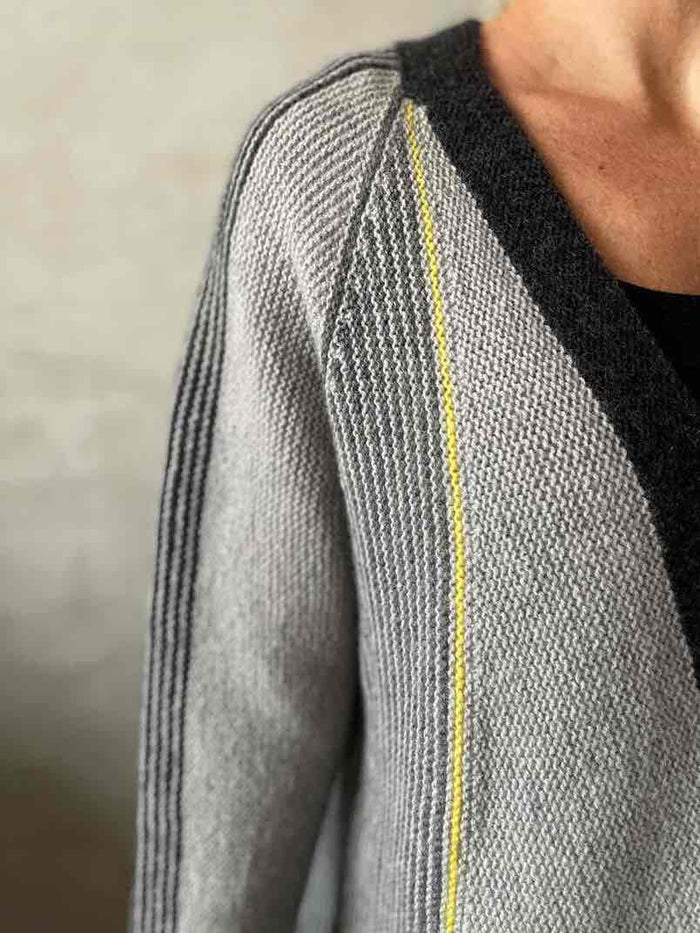 Ballerina jacket in 4 colors by Hanne Falkenberg, No 2 knitting kit