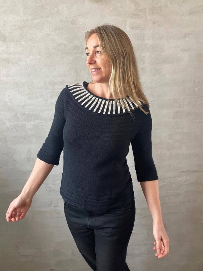 Bellis blouse by Hanne Falkenberg, No 21 knitting kit | Black (406), Ivory (405)
