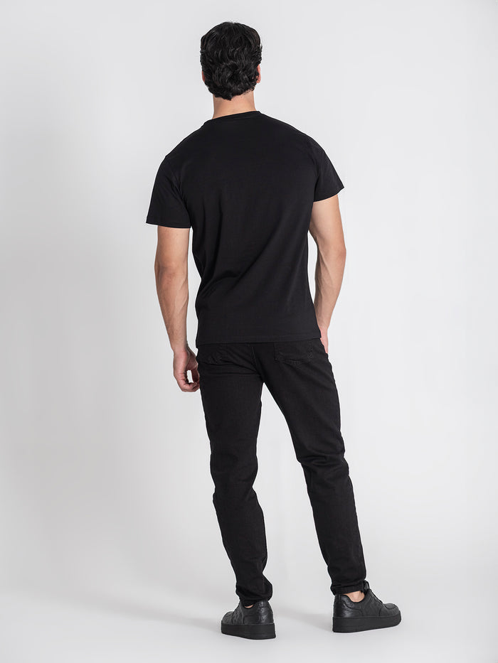t-shirts / Black Bear Patch Tee