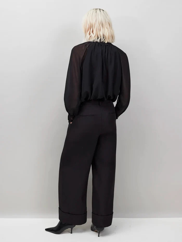 Black Lace Trim Bubble Hem Blouse