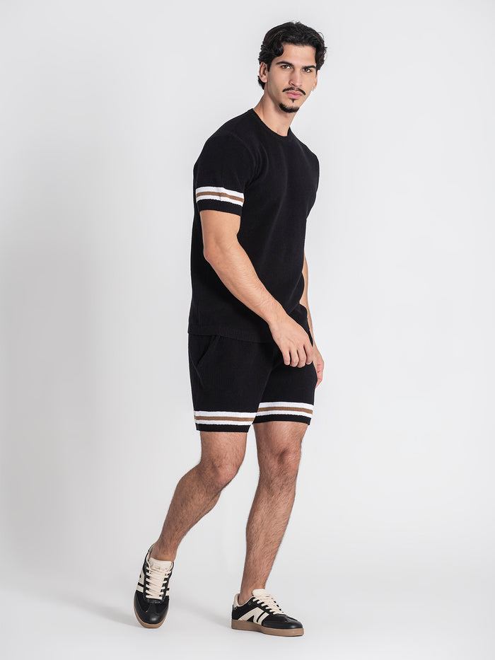 t-shirts / Black Retro Vibes Knit Tee