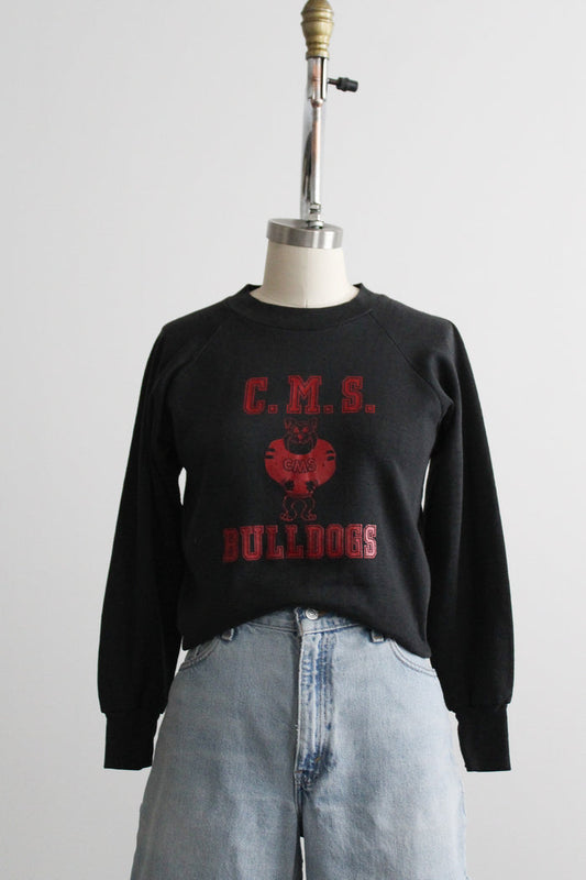 bulldog graphic sweatshirt