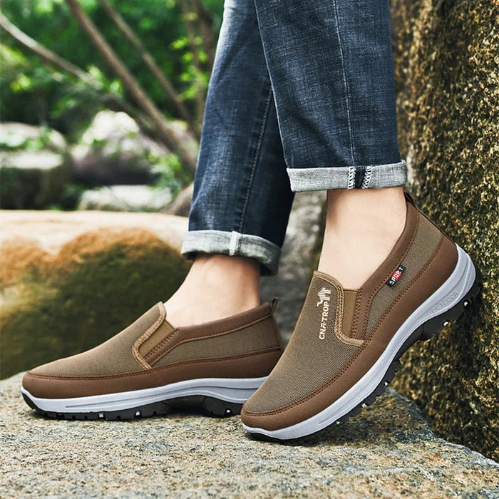 Chaussures de marche confortables et respirantes pour hommes