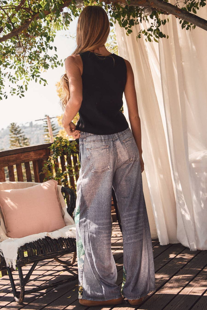 Cheetah Graphic Wide-Leg Illusion Trousers