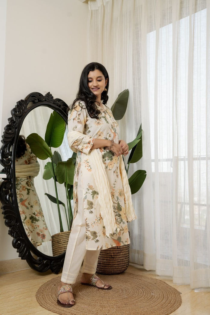 Cream Floral Crushed Dupatta Set