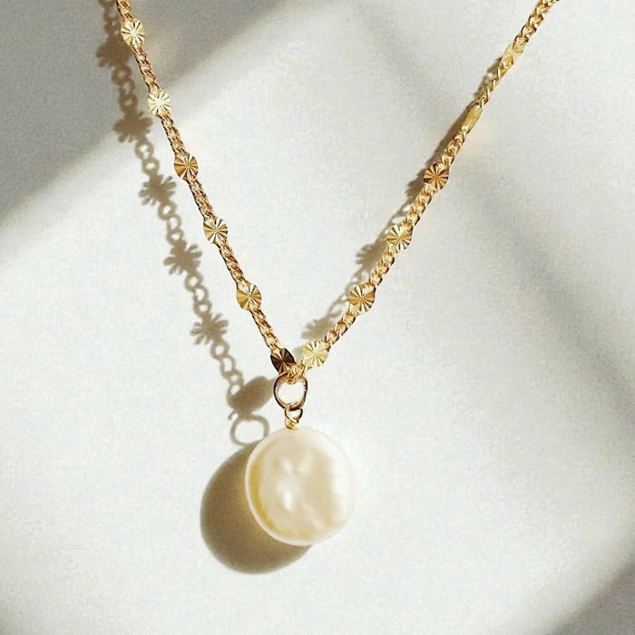 Day Dreamer Freshwater Pearl Necklace Gold Filled