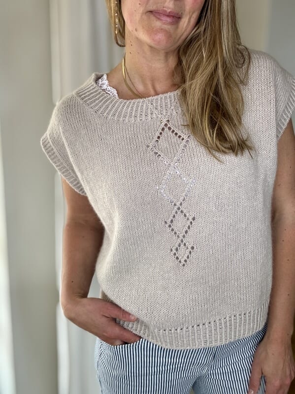 Diamond Line Vest by Siersknit, knitting kit in Önling No 3