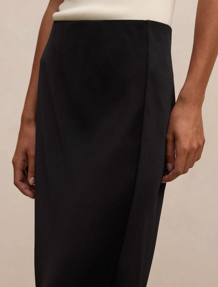 Enola Lace Maxi Skirt Forever New