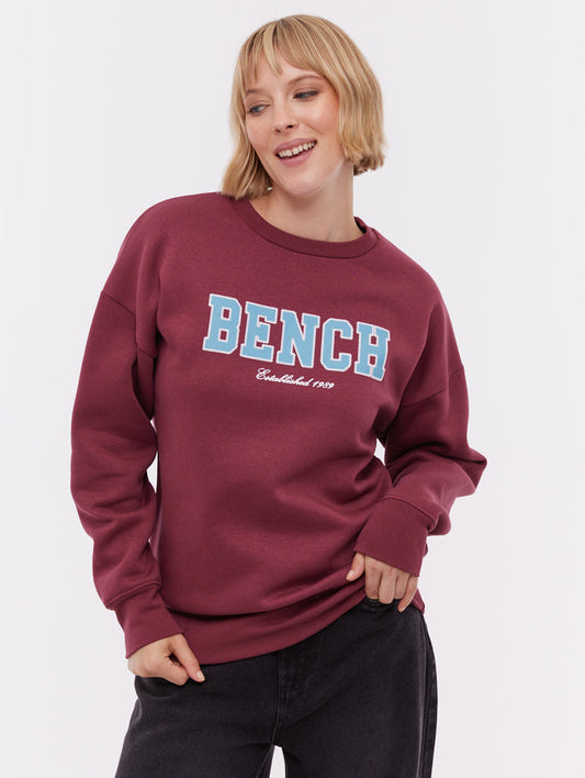 Ercie Red BU028 Crews Appliqué Shot 1