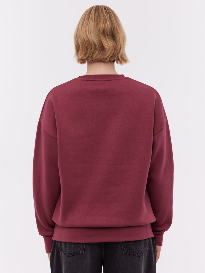 Ercie Red BU028 Crews Appliqué Shot 3