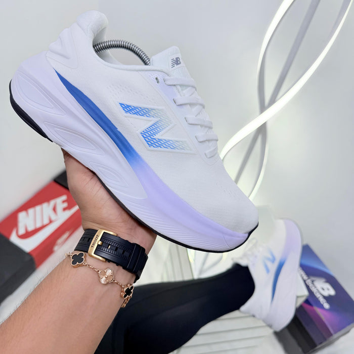 NEW BALANCE FRESHFOAM V6