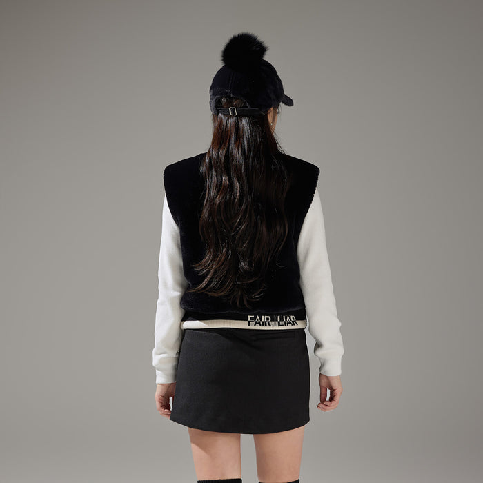 Fur Ball Point Cap (Black)