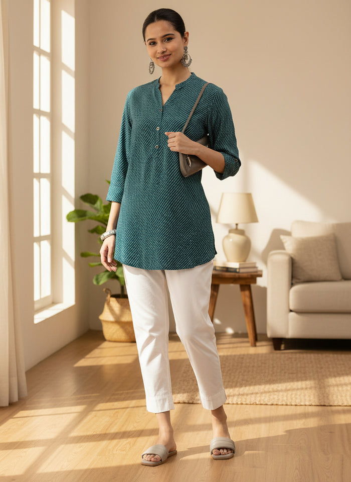 Green Geometric Printed Mandarin Collar Tunic, Short Kurta, Short Top