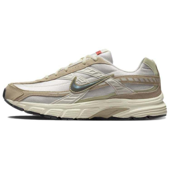 Nike Initiator White/Brown Running Shoes.