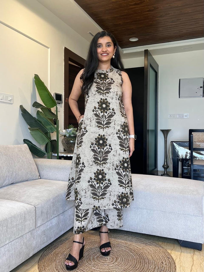 Jasmine Closed Neck Coord Set- Earthy Motifs