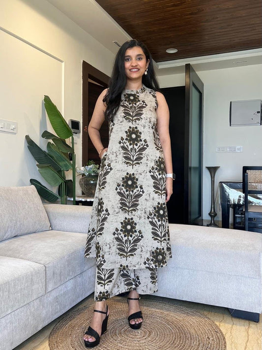 Jasmine Closed Neck Coord Set- Earthy Motifs