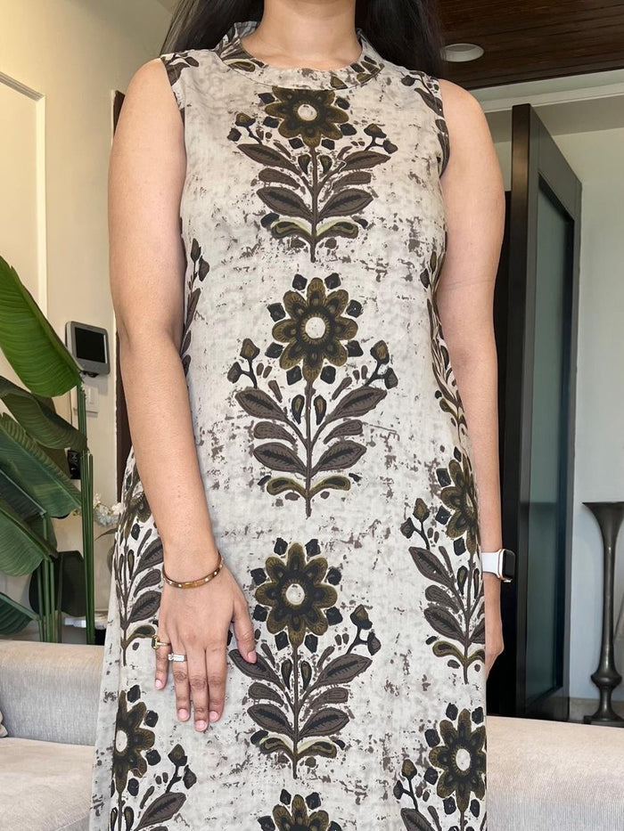Jasmine Closed Neck Coord Set- Earthy Motifs