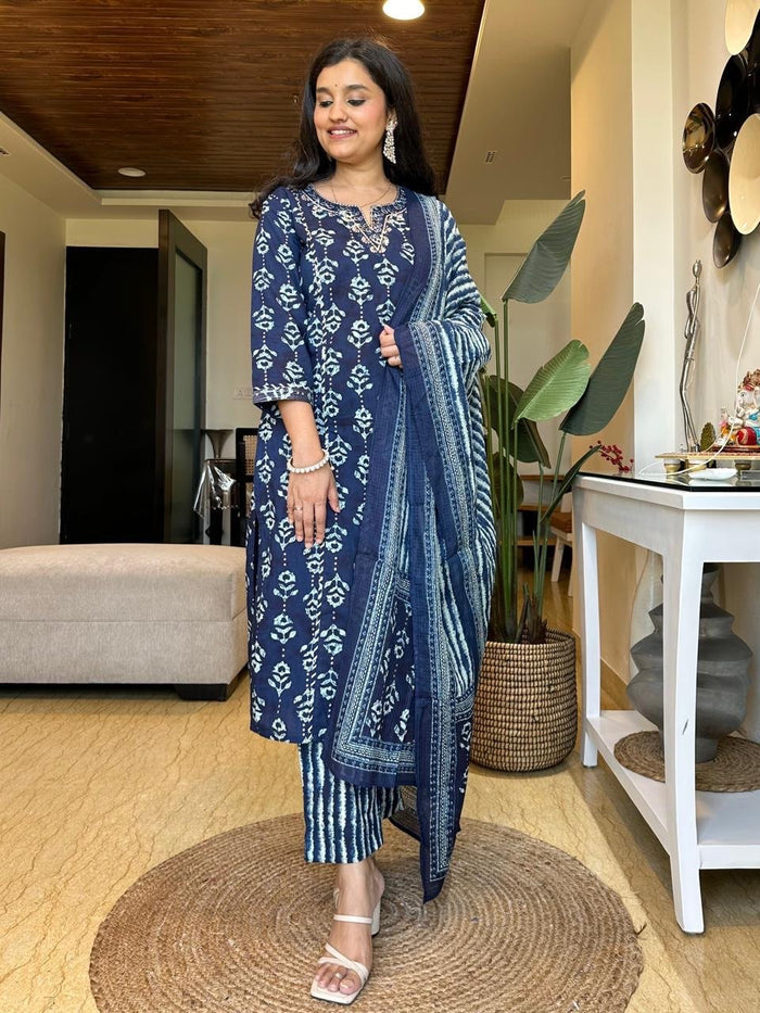 Kiara Batik Cotton Set- Indigo