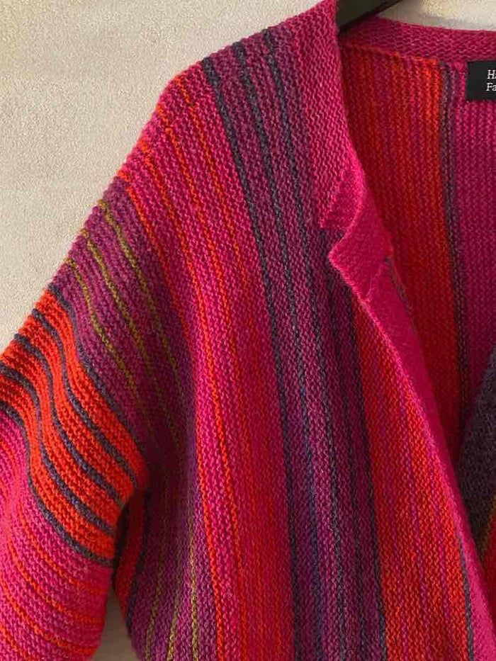 Lastrada by Hanne Falkenberg, 6 colors | 59 Fuchsia, 96 Blueberry, 93 Tomato red, 95 Plum, 28 Moss, 57 Rose