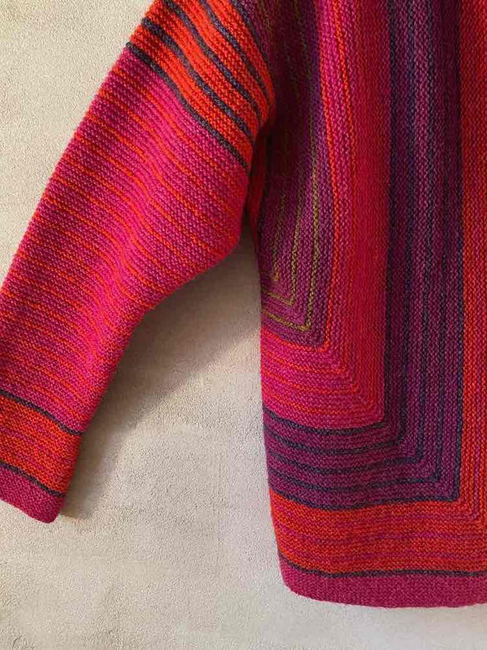 Lastrada by Hanne Falkenberg, 6 colors | 59 Fuchsia, 96 Blueberry, 93 Tomato red, 95 Plum, 28 Moss, 57 Rose