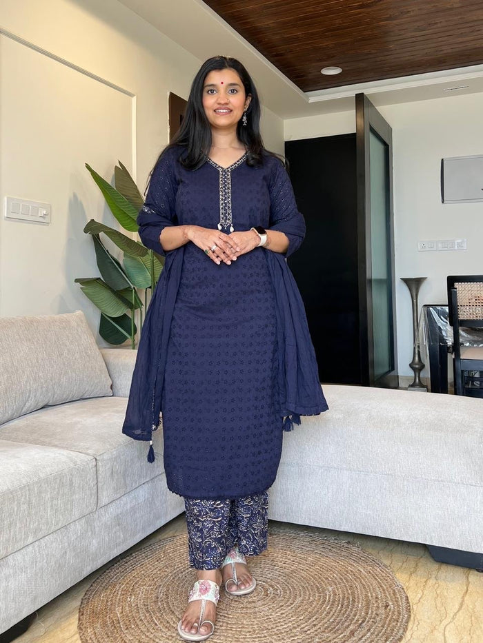 Manan Luxe Schiffli Cotton Set- Blue