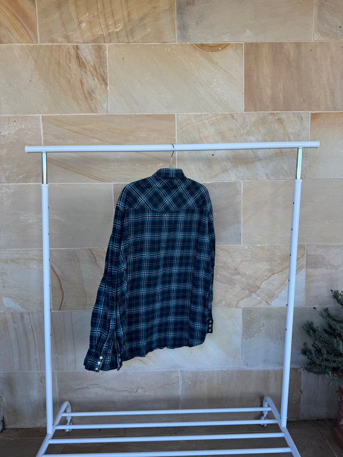 MOOSE CREEK SHIRT L