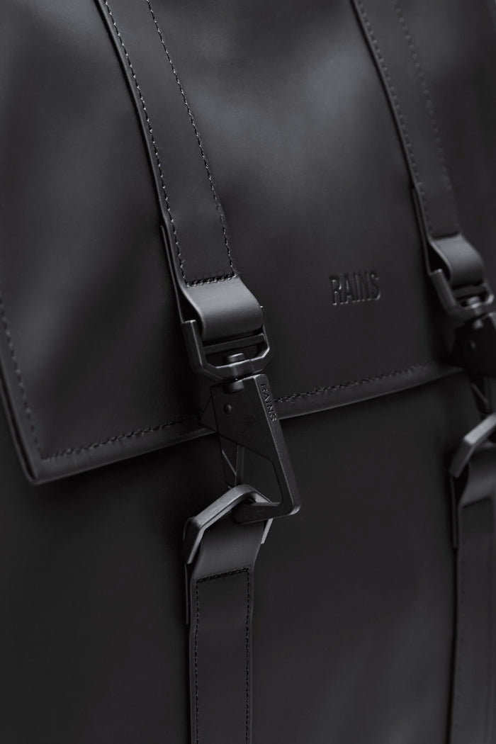 RAINS MSN Bag Black 21L H40 x D15 x W35 cm Backpack