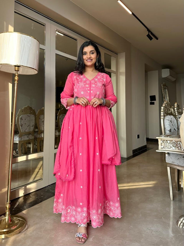 Nia Embroidered Mulmul Anarkali Set- Pink