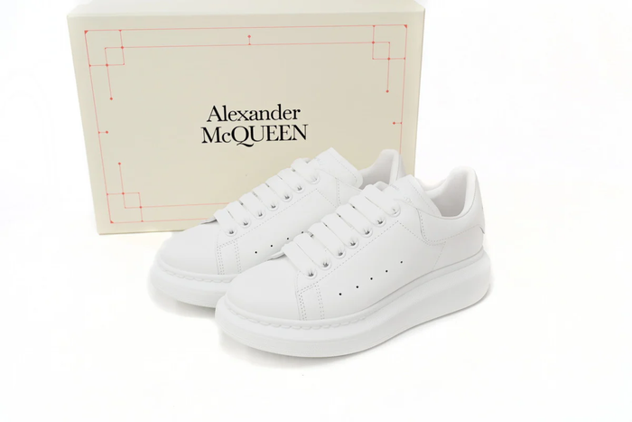 Alexander McQueen Oversized en White