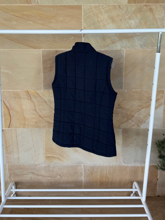 R.M. WILLIAMS NAVY VEST 8