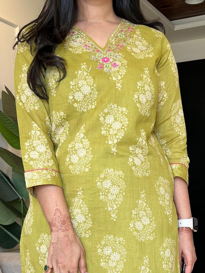 Ronak Boota Pure Cotton Suit- Green