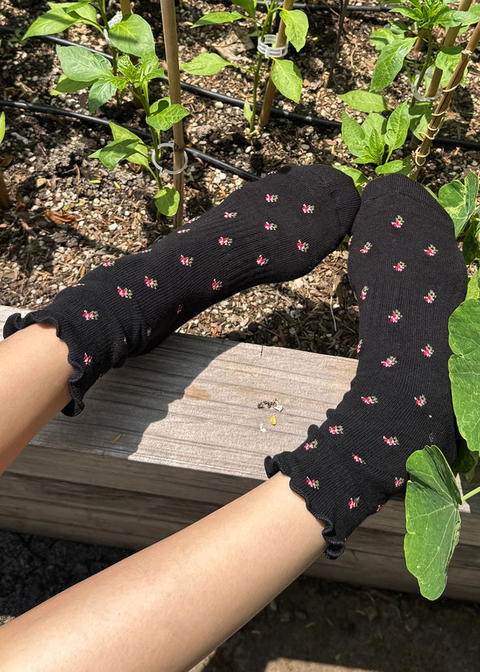 Ruffled Hugger Crew Socks - Black Petal