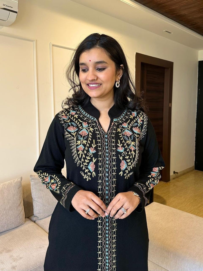 Saaya Woollen Luxe Embroidered Set- Black