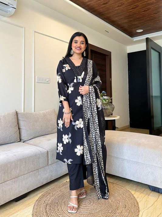 Shikha Black Floral Printed Set