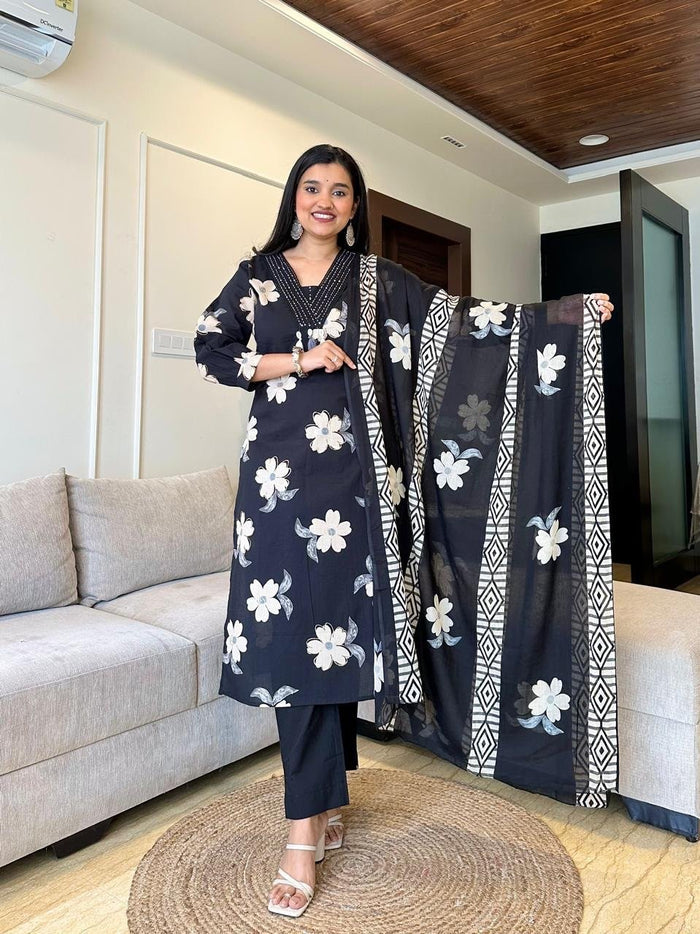Shikha Black Floral Printed Set