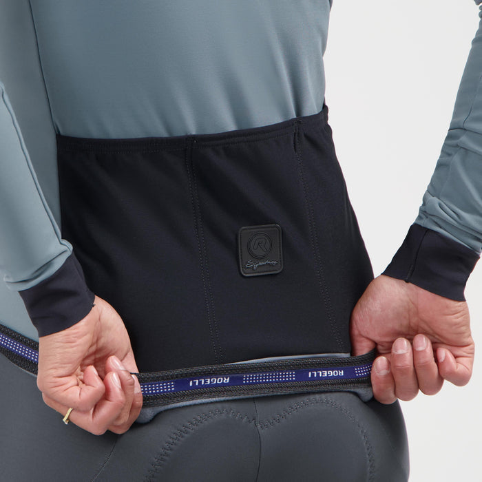 Detail van Rogelli Signature fietsshirt dames ardesia lange mouw achterkant.
