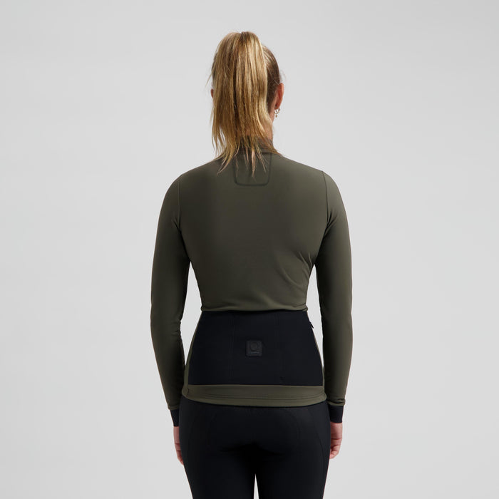 Rogelli Signature fietsshirt dames groen lange mouw gedragen achterkant.