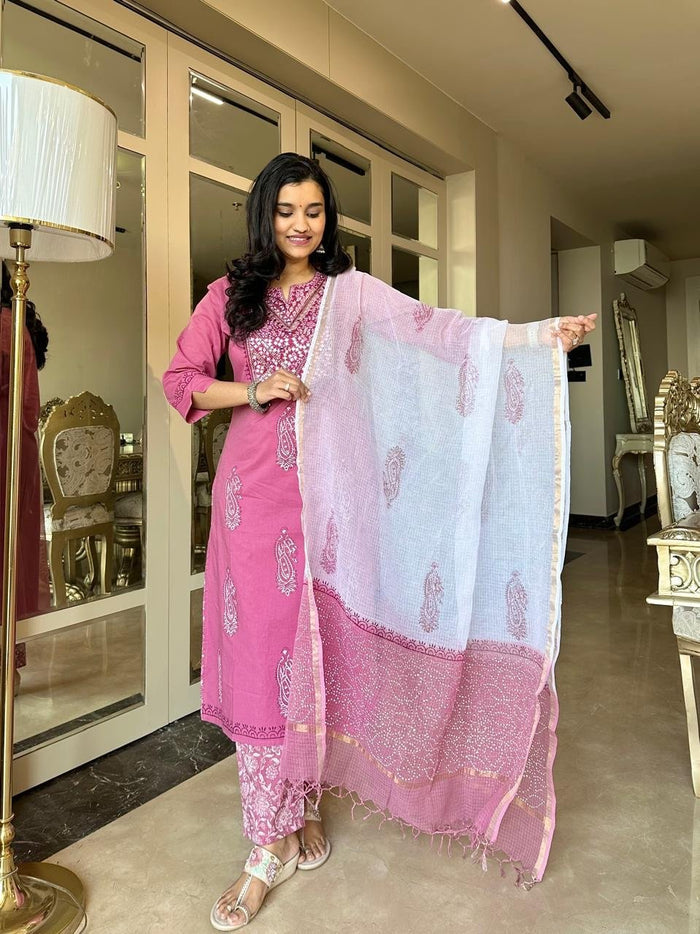 Sitara Handwork Boota Cotton Suit- Pink