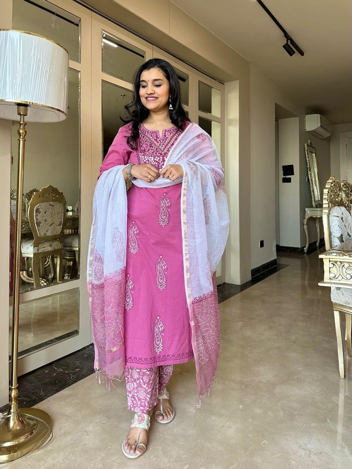 Sitara Handwork Boota Cotton Suit- Pink