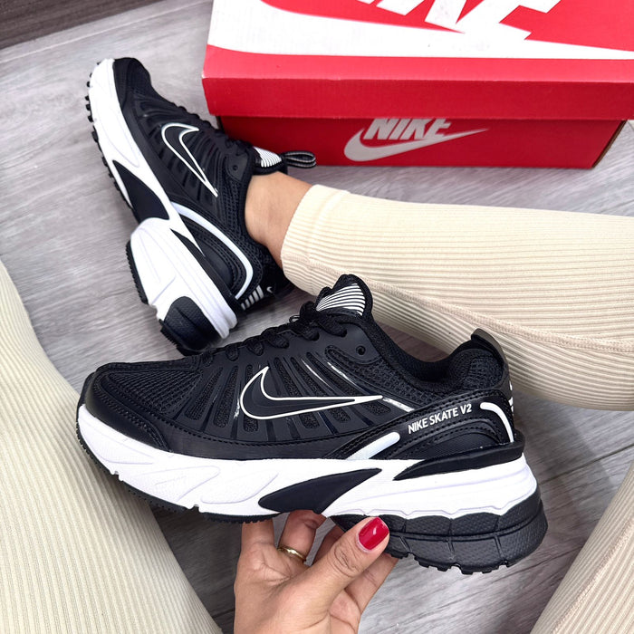 NIKE SKATE V2 DAMA