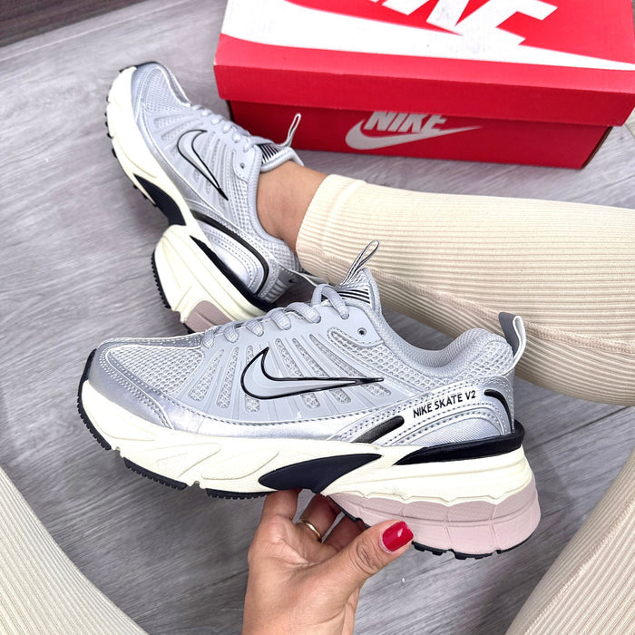 NIKE SKATE V2 DAMA